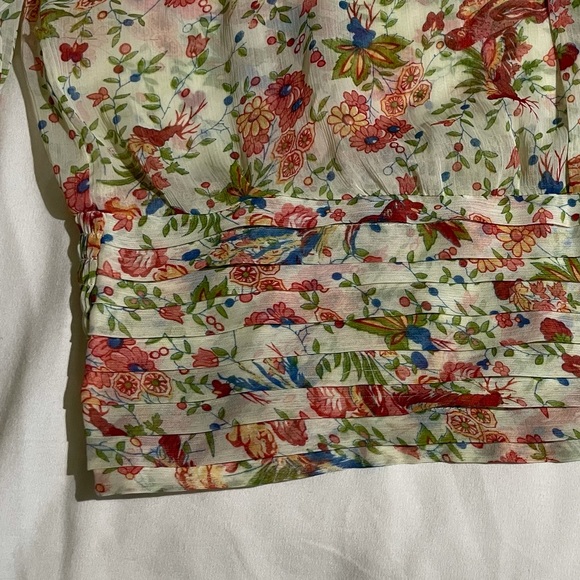 Floral patterned blouse - Picture 4 of 6
